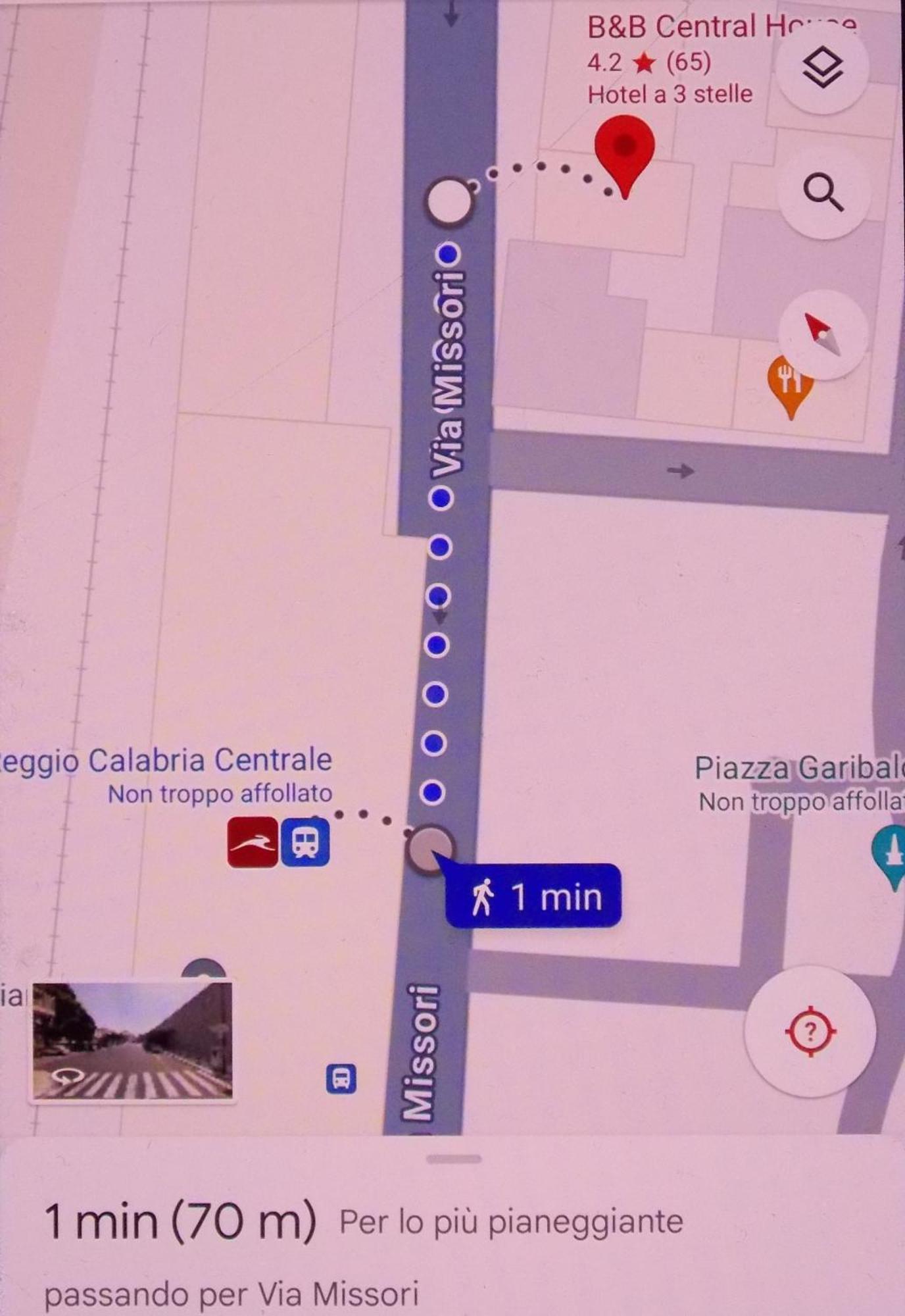 Central House Reggio di Calabria Exteriör bild